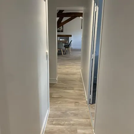 Superbe Loft, Moderne & Spacieux سوموور